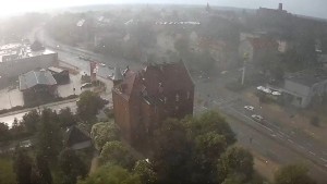 Malbork. Trzy interwencje strażaków w związku z porywistym wiatrem i gradobiciem.