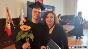 Nowe pokolenie fachowców z Malborka ? uroczyste wręczenie dyplomów czeladniczych. Wideo i zdjęcia