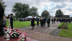 Pamięć o nich nigdy nie zgaśnie – Malbork oddał hołd celnikom i kolejarzom poległym 1 września 1939. Wideo i zdjęcia