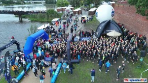 Castle Triathlon Malbork 2026. Przed nami drugi dzień zawodów – czas na najdłuższe dystanse! Zobacz wideo i zdjęcia