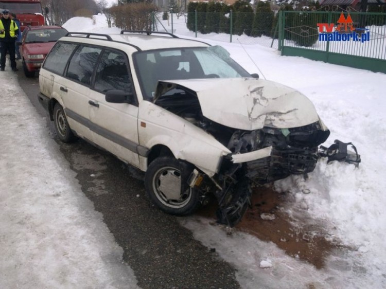 WYPADEK DROGOWY KOŚCIELEC - 23.02.2013