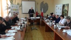 JAK ZATRZYMAĆ MŁODYCH LUDZI W DZIERZGONIU? DEBATA RADNYCH NA  XXXII SESJI RADY MIEJSKIEJ W DZIERZGONIU – 20.03.2014