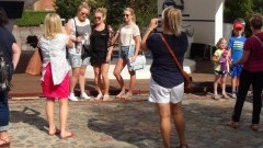 "WSTAJESZ I WAKACJE" Z MALBORKA. WYWIAD Z JAROSŁAWEM KUŹNIAREM I AGNIESZKĄ CEGIELSKĄ - 16.08.2014