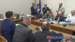 RADNI I SOŁTYSI ODEBRALI LEGITYMACJE. VII SESJA RADY MIASTA I GMINY NOWY STAW - 31.03.2015