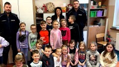 Powiat nowodworski. Bezpieczeństwo podczas ferii – spotkanie policjantów z uczniami.