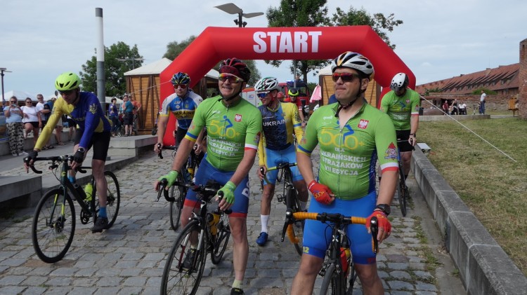 W Malborku była meta Ultramaratonu Kolarskiego 500 km+ dla strażaków…