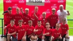 Drużyna Pomezanii Malbork na podium Orlen Junior CUP 2023.