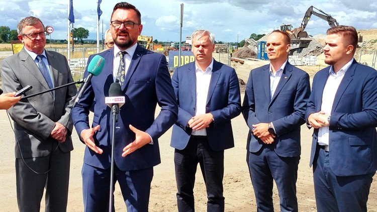 Gmina Miłoradz. Konferencja prasowa i spotkanie samorządowców z Żuław, Kociewia i Powiśla.