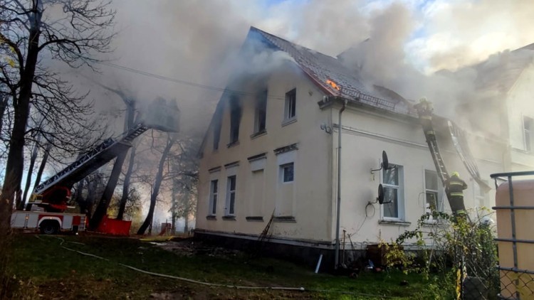 Powiat sztumski. Śmierć w płomieniach – jedna osoba zginęła w pożarze budynku w Cygusach.