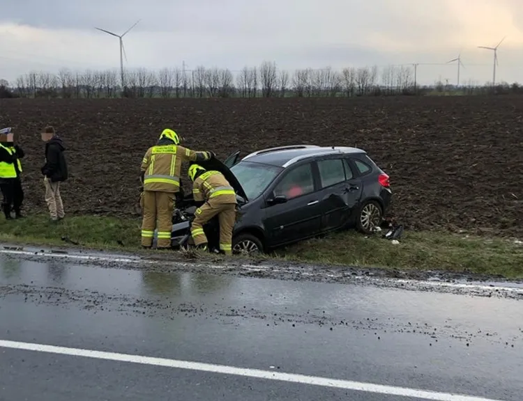 Kolizje drogowe oraz pożary traw, pustostanów i kuchni – raport malborskich&#8230;