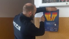 Powiat sztumski. O hejcie i tolerancji rówieśniczej – spotkanie policjanta z młodzieżą szkolną.