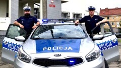 Malbork. 22-latek pilnie potrzebował opieki medycznej - policjanci pilotowali samochód do szpitala.