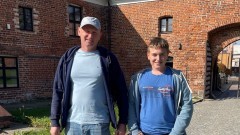 Sztum. Nastolatek znalazł pieniądze i powiadomił o tym fakcie policjantów.