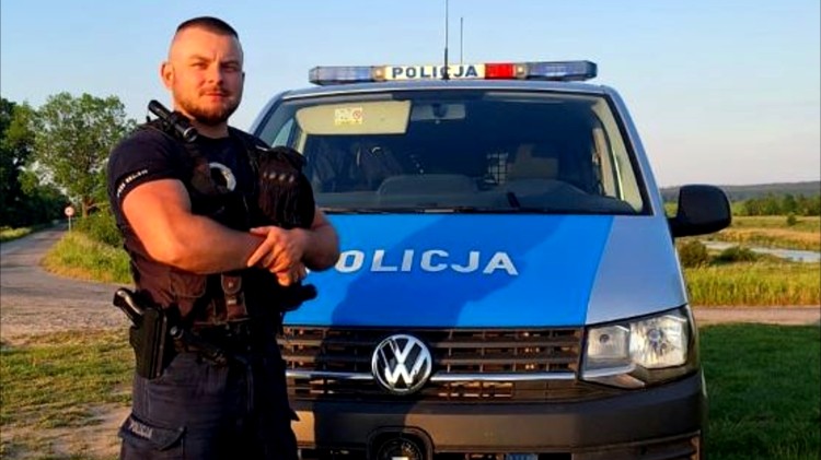 Powiat sztumski. Policjant w czasie wolnym od służby udaremnił jazdę…