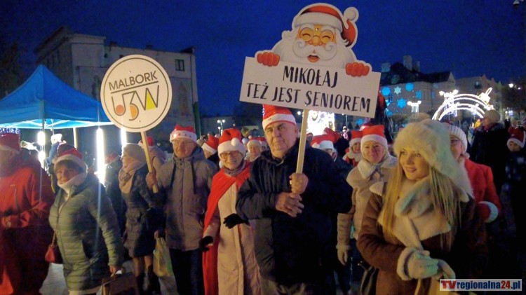 Malbork. Spotkanie z Mikołajem i iluminacja miejskiej choinki. Wideo…