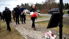 Nowy Dwór Gdański. Hołd czołgistom - ofiarom stanu wojennego.