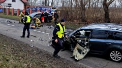 Malbork. Zderzenie osobówek na ul. 500-lecia. Dwie osoby trafiły do szpitala.