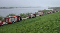 KWIDZYN 25 – strażacy ćwiczyli gotowość bojową na przeprawie promowej w Korzeniewie.