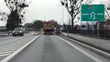 Utrudnienia na DK22 w Czarlinie – szykuje się protest maszynistów.