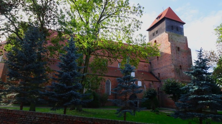 Zakończono prace konserwatorskie w zabytkowych kościołach gminy Nowy Staw.