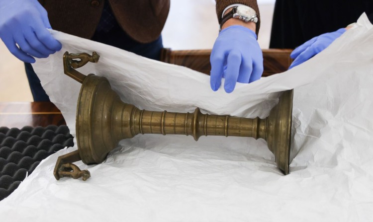 Późnogotycki lichtarz z Boręt trafił do zbiorów Muzeum Zamkowego…