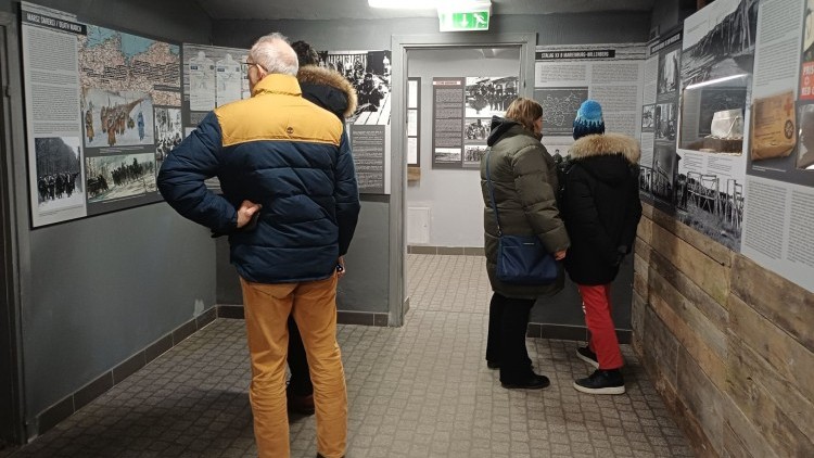 Rodzina włoskiego jeńca wojennego odwiedziła Muzeum Miasta Malborka.