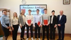 Etap powiatowy Turnieju Wiedzy o Samorządzie Terytorialnym w Nowym Dworze Gdańskim rozstrzygnięty.