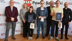 Młodzieżowa Rada Powiatu Sztumskiego błyszczy w Konkursie Wiedzy o Samorządzie.