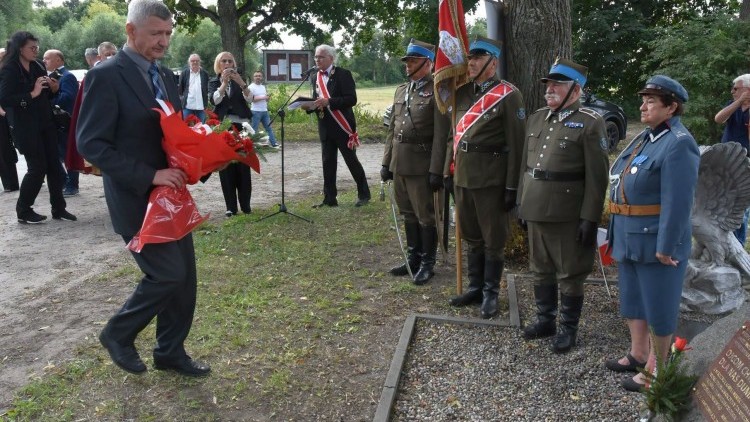 „Inka” wciąż żywa w pamięci. Uroczystości w Waplewie Wielkim…
