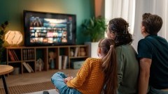 Jaki telewizor wybrać? QLED, rozmiar i najważniejsze parametry i funkcje