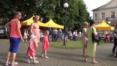 Obchody Dnia Dziecka w Malborku w ogrodzie za budynkiem Centrum Informacji Turystycznej - 01.06.2016