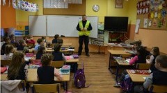 Policjanci spotkali się z dziećmi w ramach akcji "Bezpieczne Ferie"- 11.01.2017