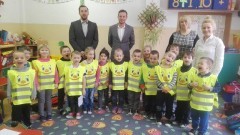 Gmina Stegna : Odblaski dla uczniów z Zespołu Szkół w Tujsku - 7.02.2017