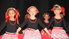 Nowy Dwór Gdański. "Poleczka" dziecięcy zespół pieśni i tańca zaprasza dzieci na zajęcia - 15.03.2017
