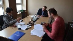 Nowy Dwór Gdański. Podpisano umowę na utrzymanie terenów zielonych w gminie. - 18.04.2017
