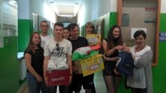 Malbork : "Ubranka na wakacje dla Jasia i Małgosi" akcja uczniów II LO - 11.07.2017