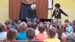 Malbork : Występ Teatru "Kurtyna" z okazji Światowego Dnia Zdrowia w Szkole Podstawowej nr 3