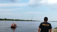 Ofiary śmiertelne kąpieli, potrącenie 12-latka, ciągnik w rowie oraz wypadki - raport nowodworskich służb mundurowych