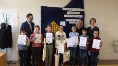 Brązowy medal ucznia Zespołu Szkół w Stegnie na  III Powiatowym Turnieju Warcabowym