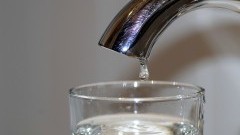 Płukanie i dezynfekcja sieci wodociągowej. Informacja Centralnego Wodociągu Żuławskiego.