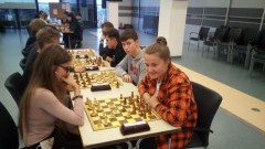 Malbork: Drużyna II LO Wicemistrzami Powiatu w szachach drużynowych