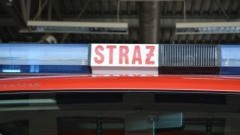 Pożar budynku w miejscowości Stary Dzierzgoń oraz zderzenie ciężarówki z autem osobowym - raport sztumskich służb mundurowych.