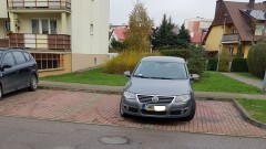Mistrz (nie tylko) parkowania na Czerskiego w Malborku.