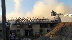 15 zastępów straży walczyło z pożarem obory w Nowym Targu – raport sztumskich służb mundurowych.