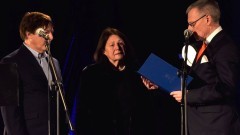 Nowy Dwór Gdański. Nagrody Burmistrza wręczone. Wśród laureatów śp. dr Stanisław Kusiak.