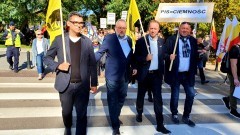 Widzę ciemność - protest samorządowców przeciwko rosnącym cenom energii.