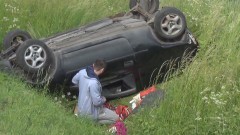 DACHOWANIE CORSY - JEDNA OSOBA POSZKODOWANA. WEEKENDOWY RAPORT SŁUŻB MUNDUROWYCH - 01.06.2015