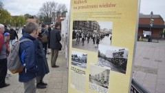 Malbork: Podróż w przeszłość na kartach dokumentów i dawnych zdjęć. Wystawa plenerowa na pl. Jagiellończyka – 27.04.2016  