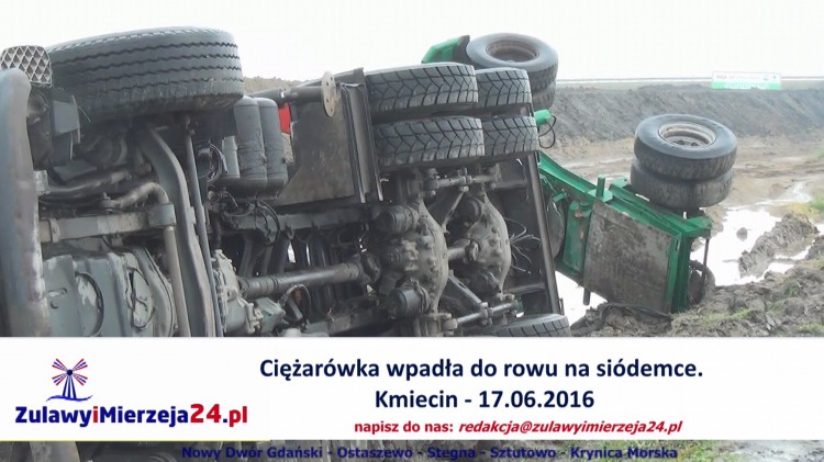 Kmiecin. Ciężarówka wpadła do rowu na siódemce – 17.06.2016