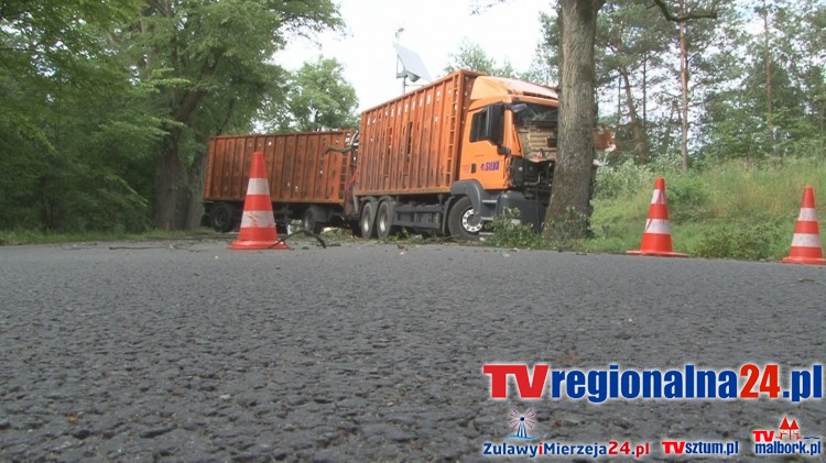 AKTUALIZACJA: Kierowca ciężarówki zasnął za kierownicą? Policja&#8230;